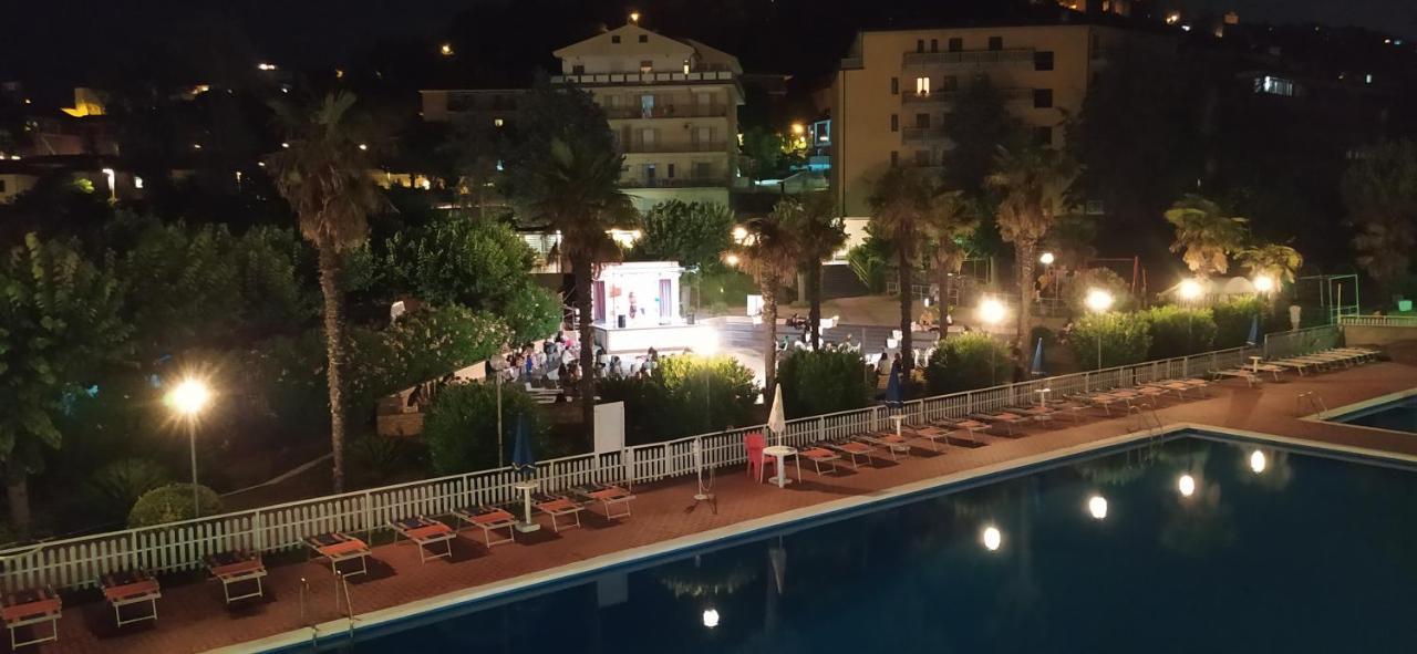 Villaggio Costa D'Argento San Vito Chietino Exteriér fotografie